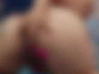 Live cam show with SilverCougar83 - Gape on Gym Cam Girls