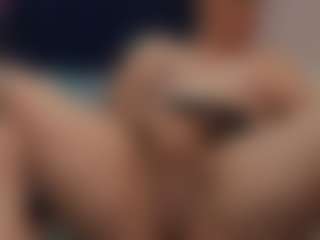 SilverCougar83's Live Sex Cam Show