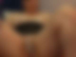 Live cam show with SilverCougar83 - Pegging on CamClone