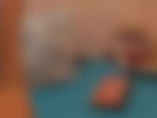Live cam show with SilverCougar83 - Eating Pussy on TeamSkeetLive