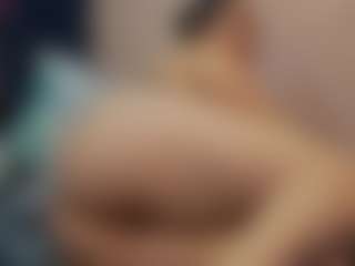 SilverCougar83's Live Sex Cam Show