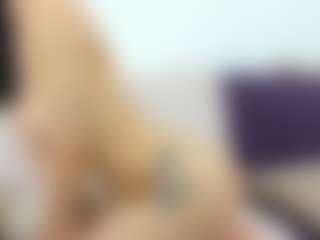 AlyssaElla's Live Sex Cam Show