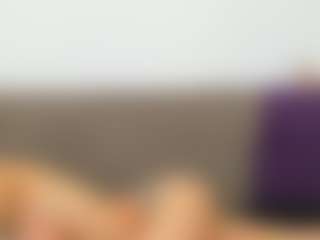 AlyssaElla's Live Sex Cam Show