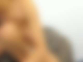 AlyssaElla's Live Sex Cam Show