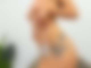 AlyssaElla's Live Sex Cam Show