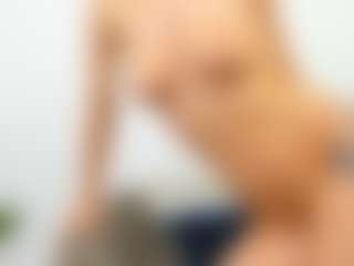 AlyssaElla's Live Sex Cam Show