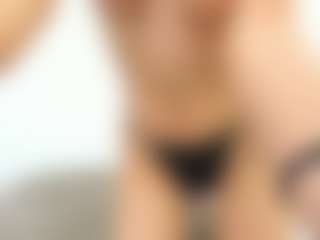 AlyssaElla's Live Sex Cam Show