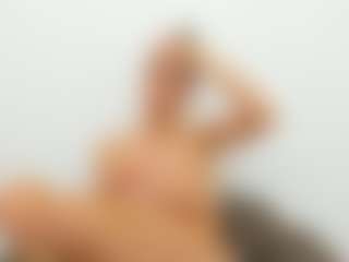 AlyssaElla's Live Sex Cam Show