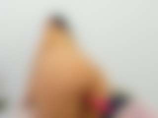 AlyssaElla's Live Sex Cam Show