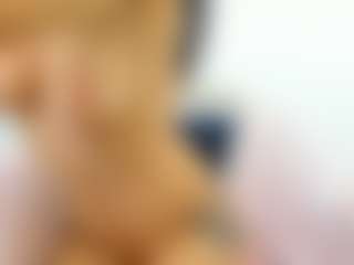 AlyssaElla's Live Sex Cam Show