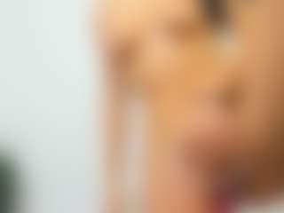 Live cam show with AlyssaElla - Skinny White on Gym Cam Girls | united states