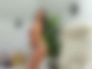 AlyssaElla's Live Sex Cam Show