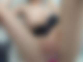 AlyssaElla's Live Sex Cam Show