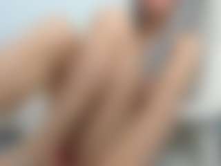 AlyssaElla's Live Sex Cam Show
