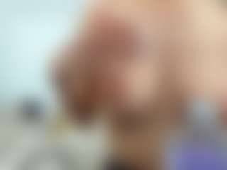 AlyssaElla's Live Sex Cam Show