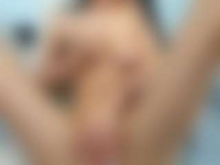 AlyssaElla's Live Sex Cam Show