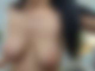 AlyssaElla's Live Sex Cam Show