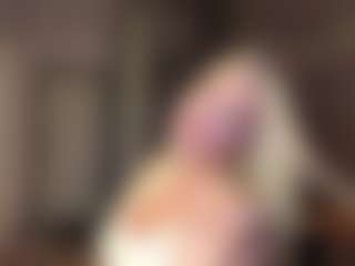 AnikaBolner's Live Sex Cam Show