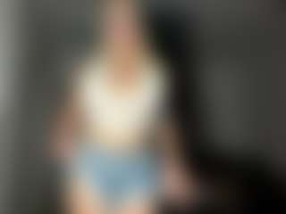 AnikaBolner's Live Sex Cam Show
