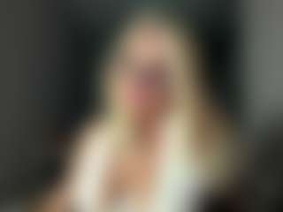 AnikaBolner's Live Sex Cam Show