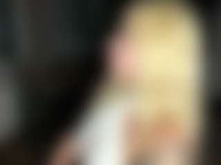 AnikaBolner's Live Sex Cam Show
