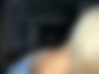 AnikaBolner's Live Sex Cam Show
