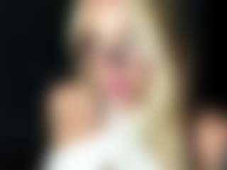 AnikaBolner's Live Sex Cam Show