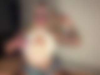 AnikaBolner's Live Sex Cam Show