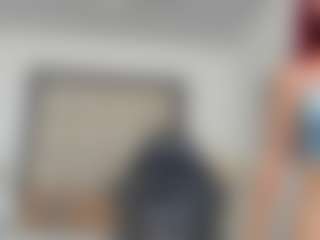 Show de cam en vivo con CharlotteBombon - New Teen (18+) en Camsoda