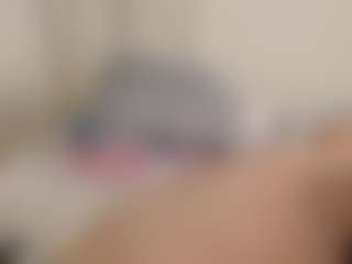 HadwinLisa's Live Sex Cam Show
