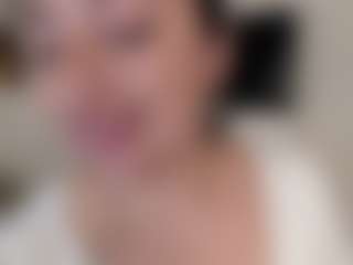 HadwinLisa's Live Sex Cam Show