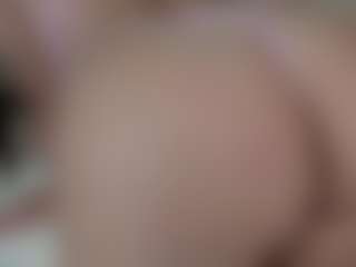 HadwinLisa's Live Sex Cam Show