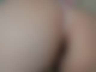 HadwinLisa's Live Sex Cam Show