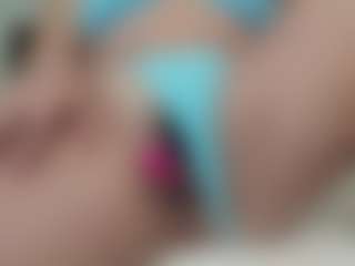 HadwinLisa's Live Sex Cam Show