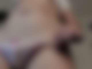 HadwinLisa's Live Sex Cam Show