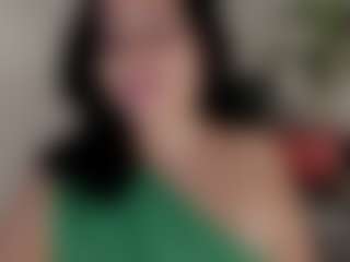 Show live cam dengan HadwinLisa - Hairy Pussy Brown Hair di Camsoda