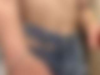 Live cam show with Kate - Blonde Hair on CamClone
