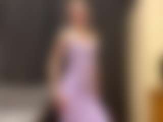 Spettacolo in cam dal vivo con Kate - Smoking su Camsoda