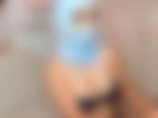 rechelll's Live Sex Cam Show