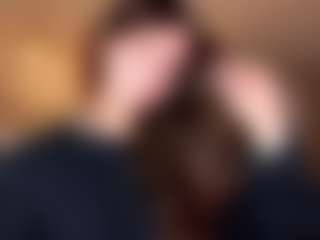 Live cam show with William - Bedroom on liverealitysex.com