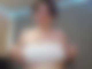 Polly's Live Sex Cam Show