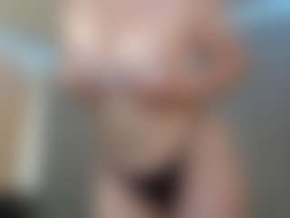 Polly's Live Sex Cam Show