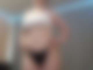 Polly's Live Sex Cam Show
