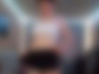 Polly's Live Sex Cam Show