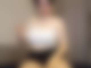 Polly's Live Sex Cam Show