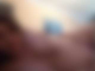Live cam show with Polly - Shaved on Fling VIP Chat