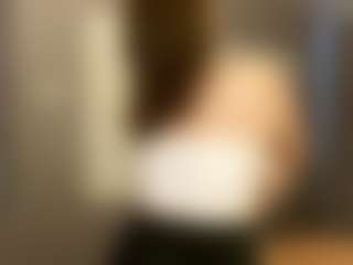 Live cam show with Polly - Stockings on livesexfox.com