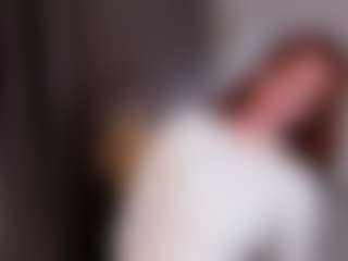 ArianVega's Live Sex Cam Show