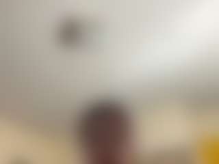 hayselizzy's Live Sex Cam Show