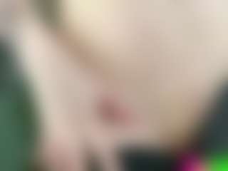 Kamikissx's Live Sex Cam Show